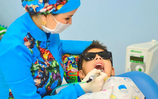 Ceny ekstrakcji zębów - Jakie są ceny ekstrakcji zębów?